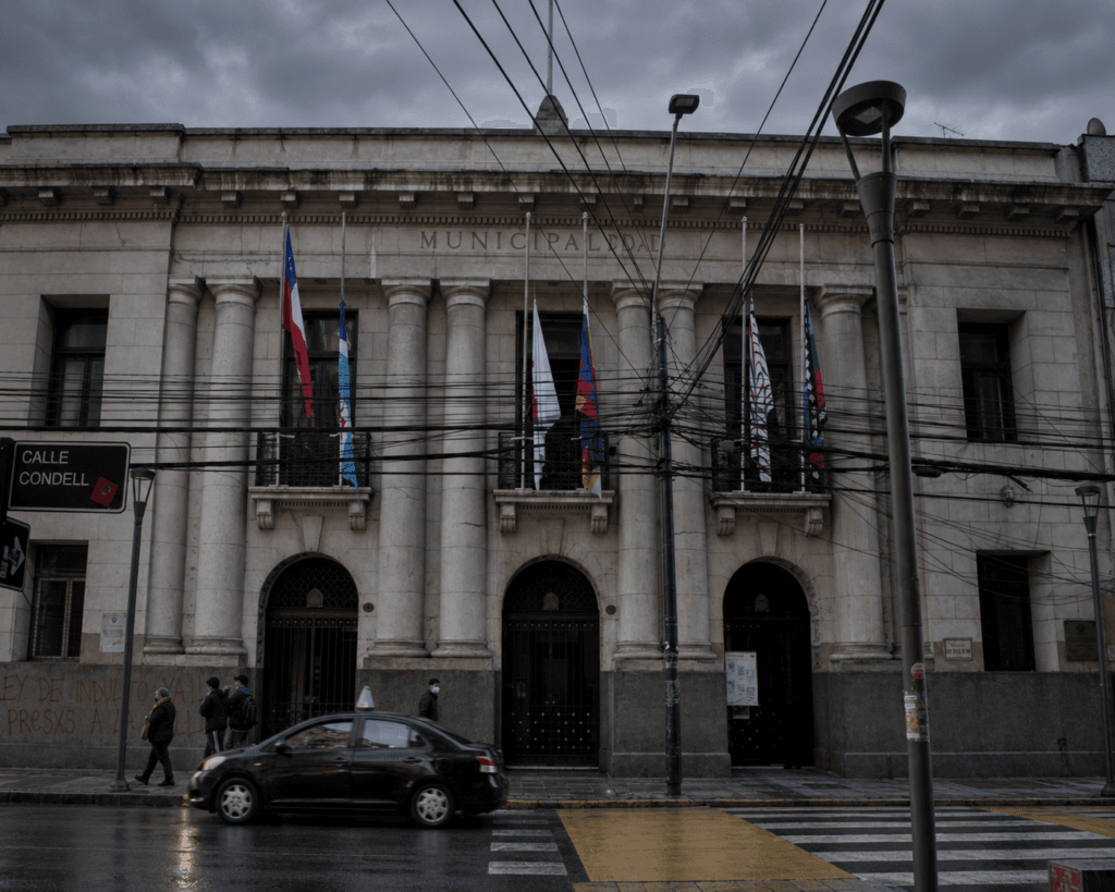 Polémica en Valparaíso: cuestionado exdirector municipal fue seleccionado pese a obtener menos puntaje que otro postulante